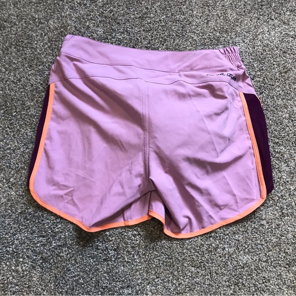 NWT Women’s Pearl Izumi Cycling Shorts - Medium - Picture 2 of 6